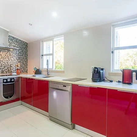 Aberta Fofa - Spacious 5 Bedroom - Situated In Portuguese Countryside 40 Km From Lisbon Vila